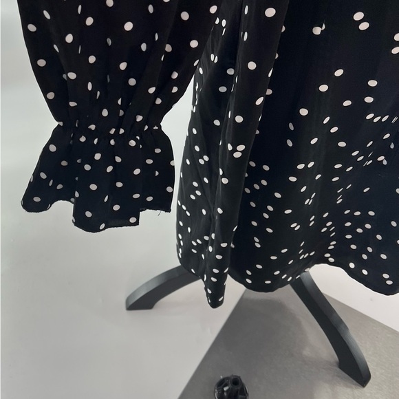 BOOHOO POLKA DOT MILKMAID STYLE DRESS SZ 14 - Picture 4 of 9